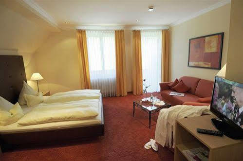 Hotel Restaurant Ochsenwirtshof Bad Rippoldsau-Schapbach Екстериор снимка